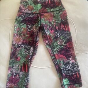 Lululemon Wunder Under Hi-Rise 1/2 Tight Zen Garden Multi Women's Size 4